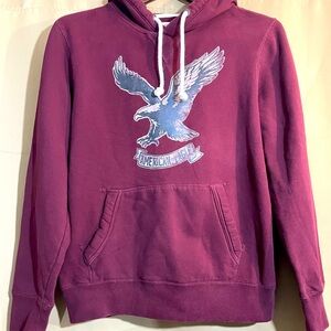 American Eagle Sweater Medium Maroon Pullover Hoodie Pockets Logo Mens M